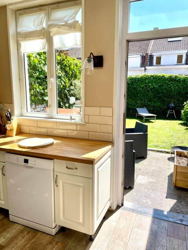 Image de la cuisine d'une Maison 1930 à vendre sur tourcoing par agence immobilière Lille