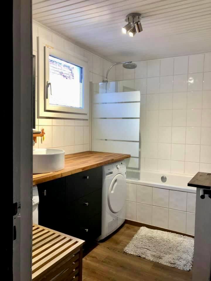 Image représentant la salle de bain d'une Maison à vendre sur Mouvaux par agence immobilière Lille