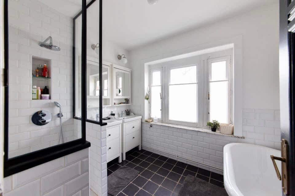 Image de la salle de bain d'une Maison à vendre sur Mouvaux par agence immobilière Lille
